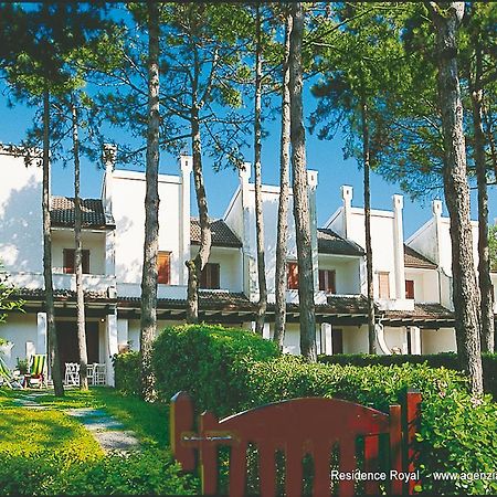 Villa A Lignano Pineta لينانو سابيادورو الغرفة الصورة